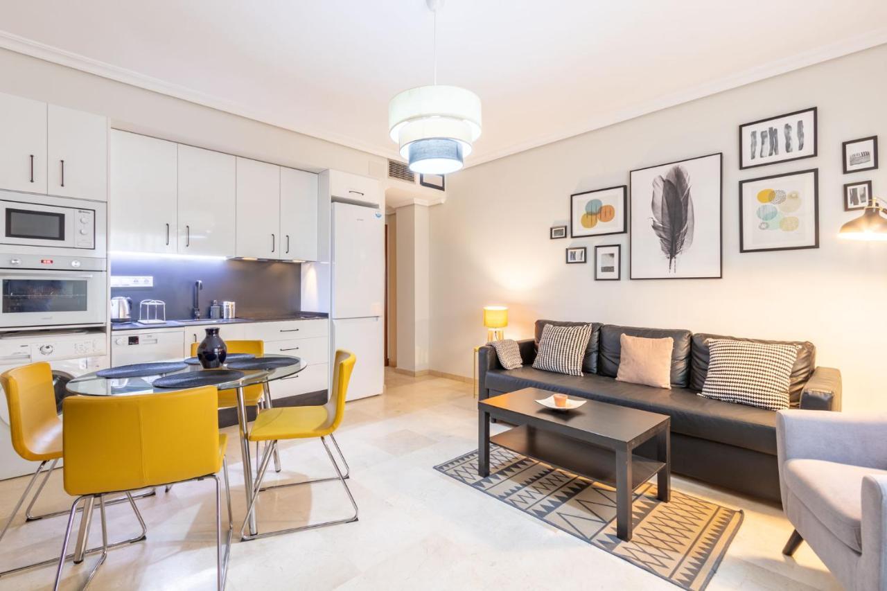 San Jacinto Triana Deluxe By Valcambre Apartment Sevilla Bagian luar foto
